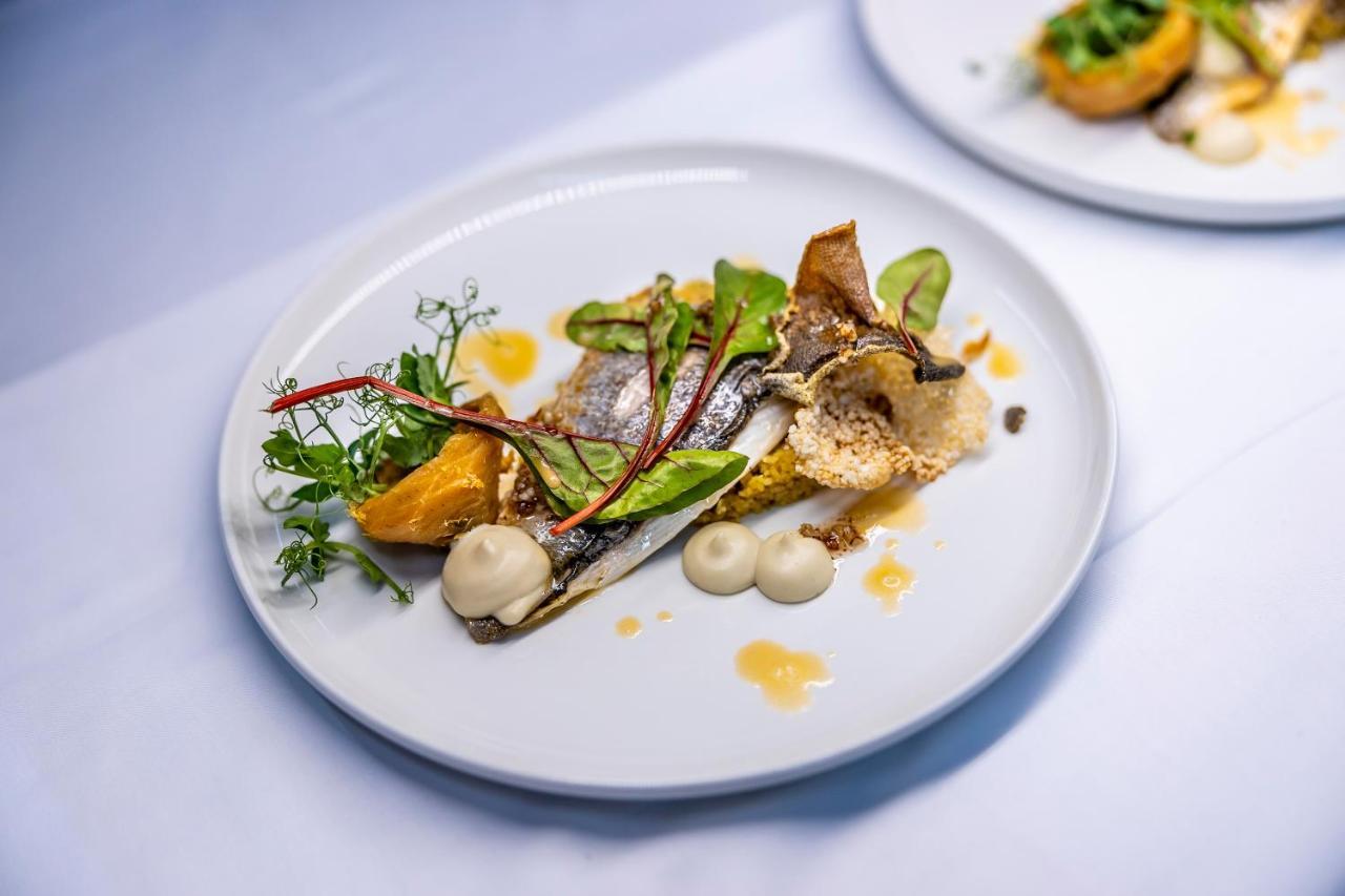 Boutique Hotel Pellas Vella ภายนอก รูปภาพ